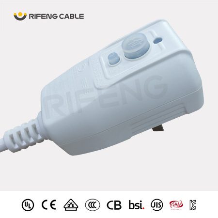 第?代3插（2P+PE）不可拆線(xiàn)漏電保護(hù)插頭